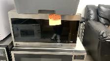 Microwave LG 0.9 cu. ft. 1000W NeoChef Countertop LMC0975ST
