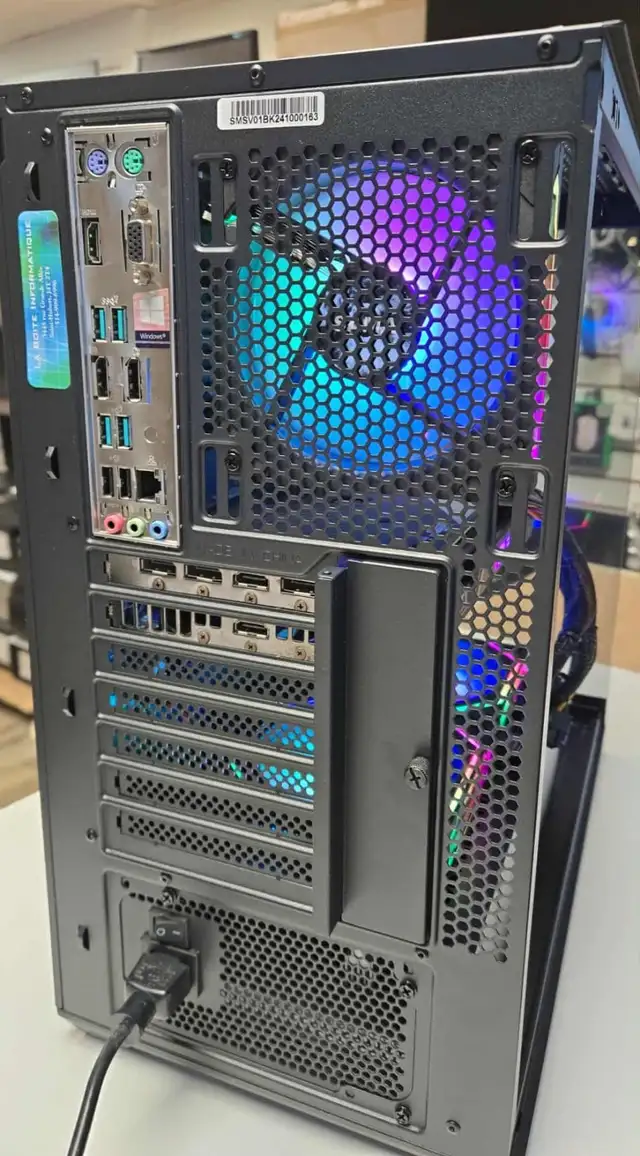 PC GAMING i7-9700F RTX 3070 32GB DDR4 500GB NVMe HDD 500GB WiFi - Photo 3