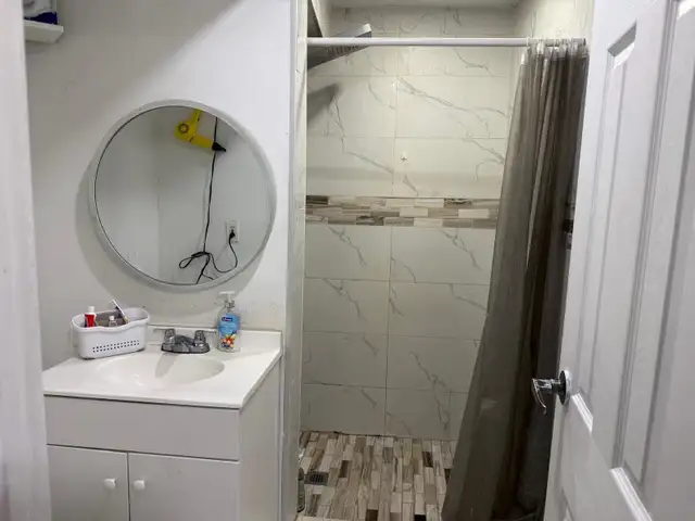 2 bedroom basement for rent - Photo 6