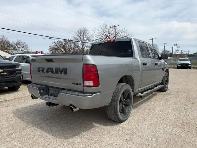 2021 Ram 1500 Classic Express - Photo 5