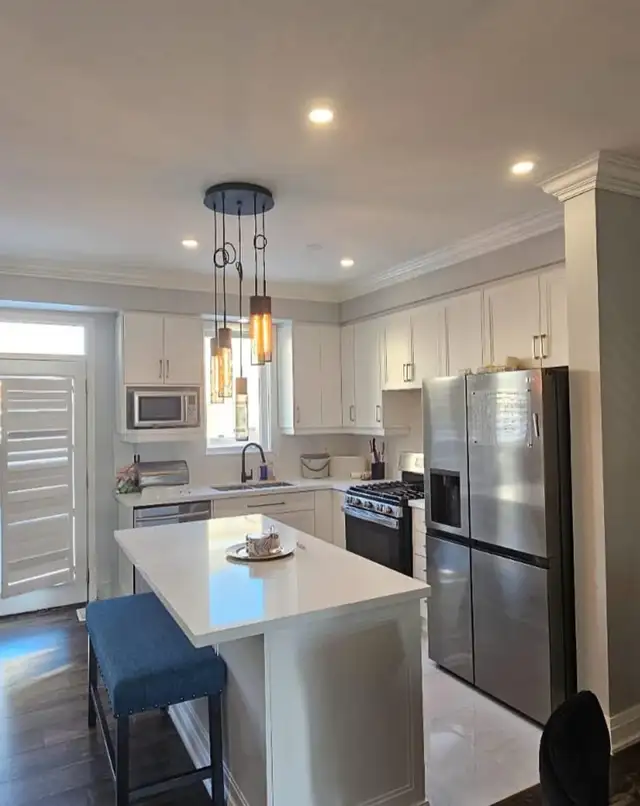bathroom vanity kitchen cabinets quartz countertops - Photo 2