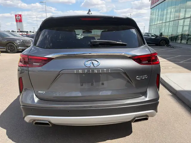 2021 Infiniti QX50 Essential AWD • Leather • 360 Camera - Photo 5