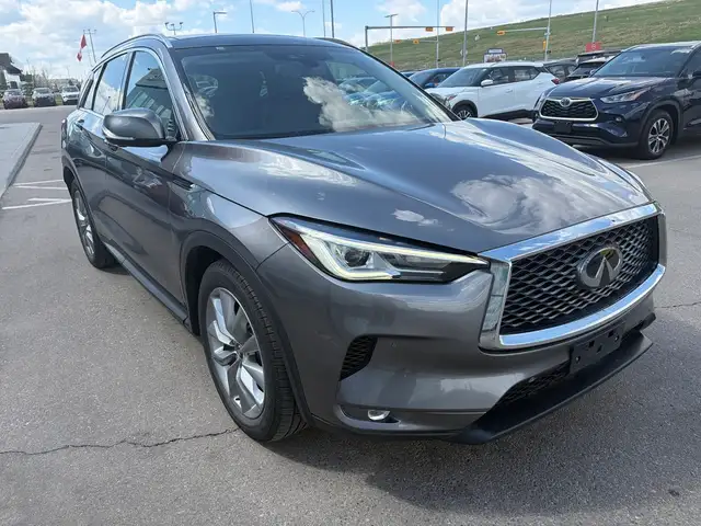 2021 Infiniti QX50 Essential AWD • Leather • 360 Camera - Photo 9