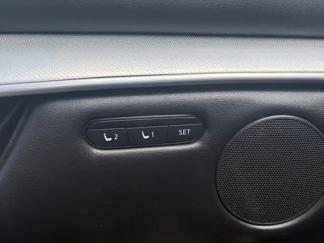 2021 Infiniti QX50 Essential AWD • Leather • 360 Camera - Photo 12