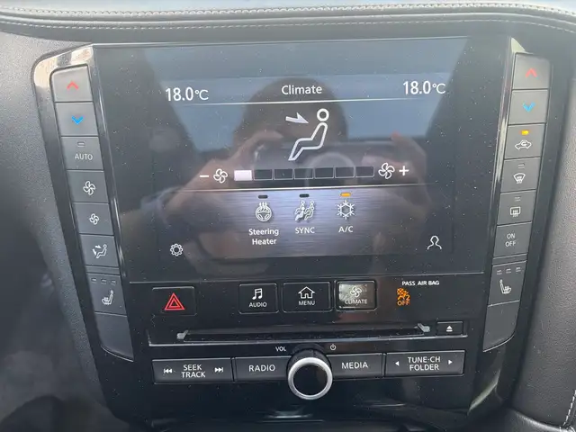2021 Infiniti QX50 Essential AWD • Leather • 360 Camera - Photo 24