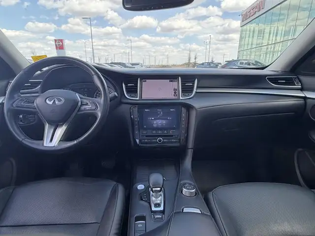 2021 Infiniti QX50 Essential AWD • Leather • 360 Camera - Photo 26