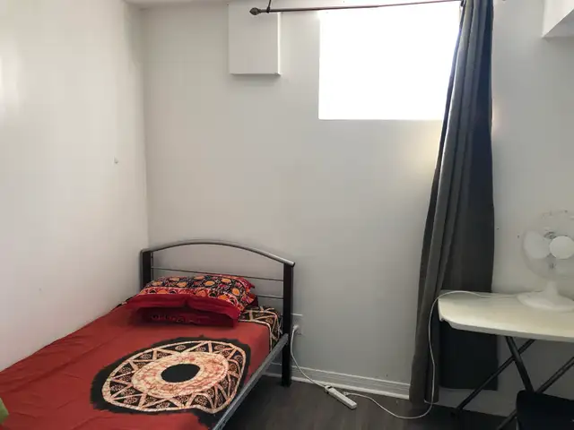 FURNISHED ROOM FOR RENT. - Photo 6