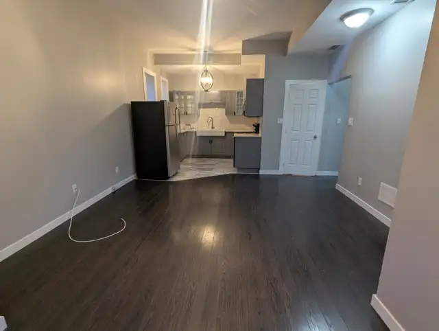 Charming 1-Bedroom Main-Floor Apartment – Downtown Kitchener - Photo 8