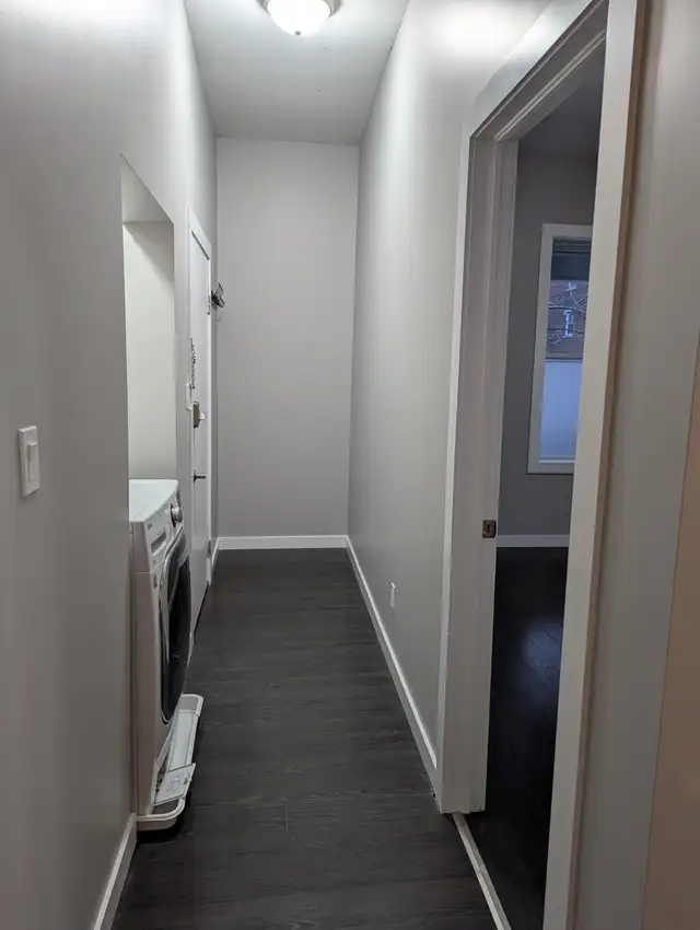Charming 1-Bedroom Main-Floor Apartment – Downtown Kitchener - Photo 7