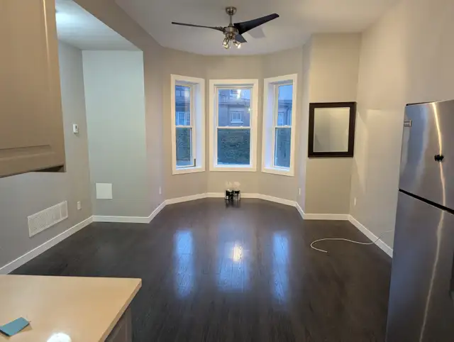 Charming 1-Bedroom Main-Floor Apartment – Downtown Kitchener - Photo 9