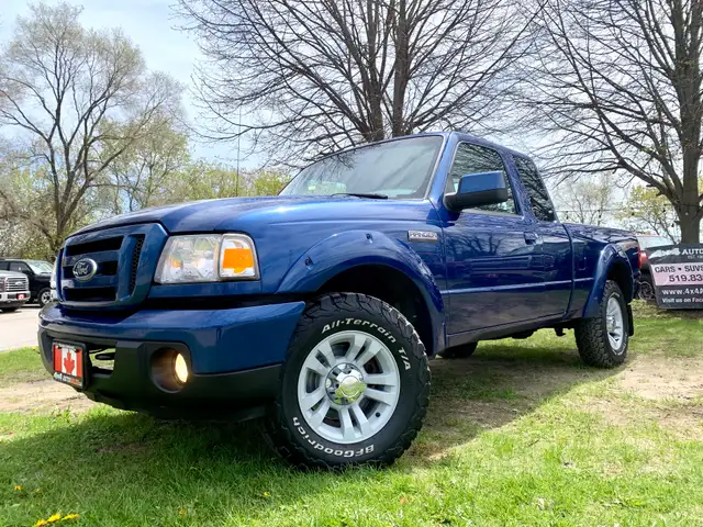 2011 FORD RANGER 4X4 96K 5 SPD CERTIFIED UNICORN - Photo 2