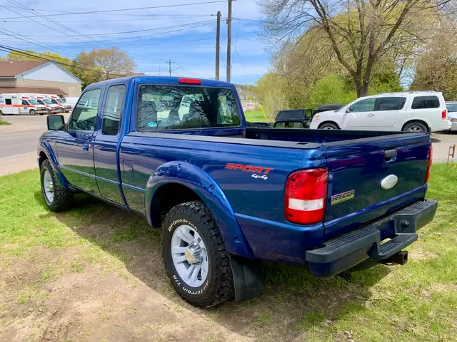 2011 FORD RANGER 4X4 96K 5 SPD CERTIFIED UNICORN - Photo 6