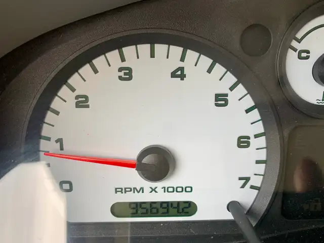 2011 FORD RANGER 4X4 96K 5 SPD CERTIFIED UNICORN - Photo 24