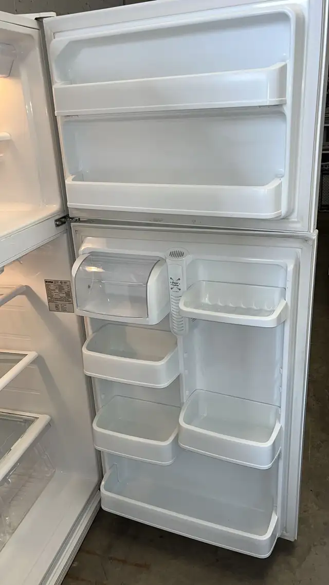 Kenmore 30" White Refrigerator Fully Tested 30-DayWarranty - Photo 3