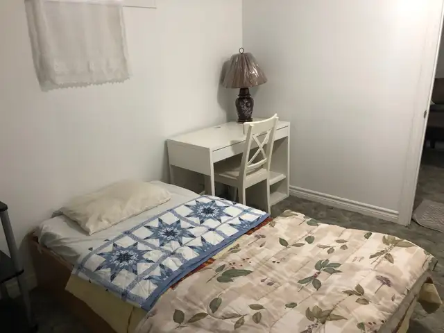 Furnished Basement Room - St.Catharines $700 - Photo 2