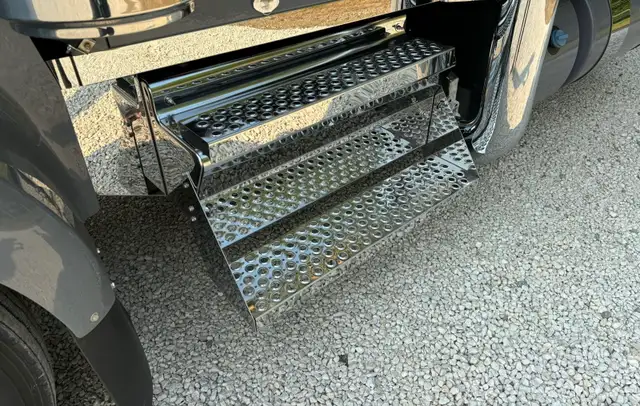 Kenworth Stainless Steel Battery Box and Tool Box
