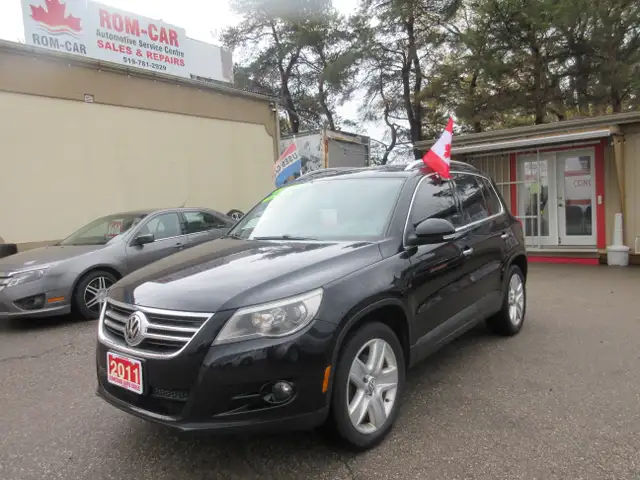 2011 Volkswagen Tiguan SE - Photo 3