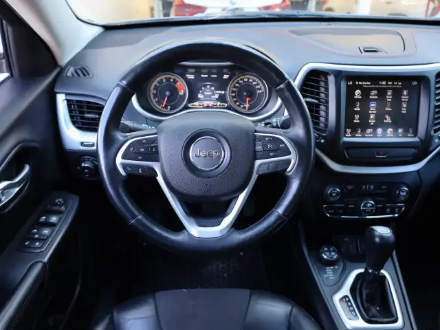 2016 Jeep Cherokee - Photo 15