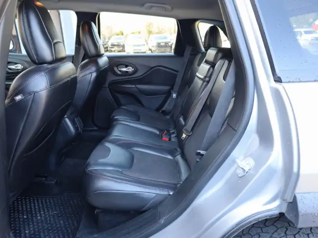 2016 Jeep Cherokee - Photo 20