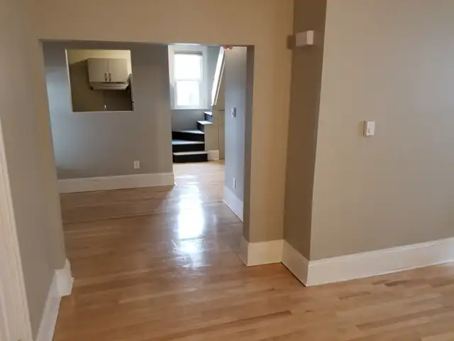2 Bedroom Apartment - Photo 3