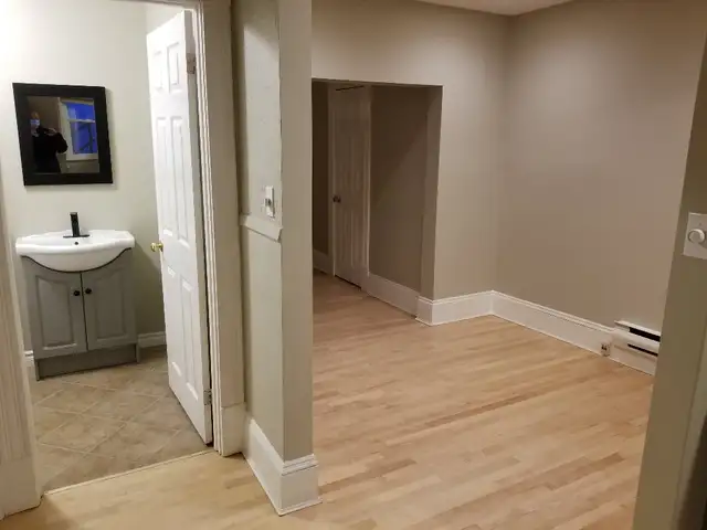 2 Bedroom Apartment - Photo 5