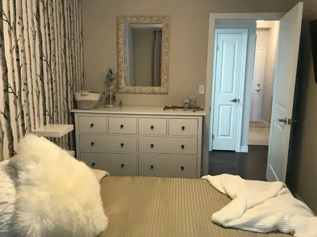 Fully Upgraded South-End Condo for Rent! - Photo 7
