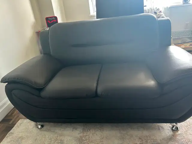 3 piece black couch - Photo 4