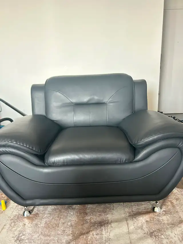 3 piece couch - Photo 5