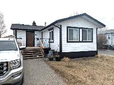 Manufactured Home FOR SALE in Coaldale - Complete Renovation
