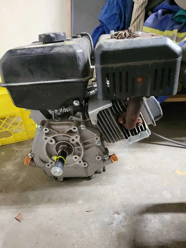 420 cc small engine - Photo 2