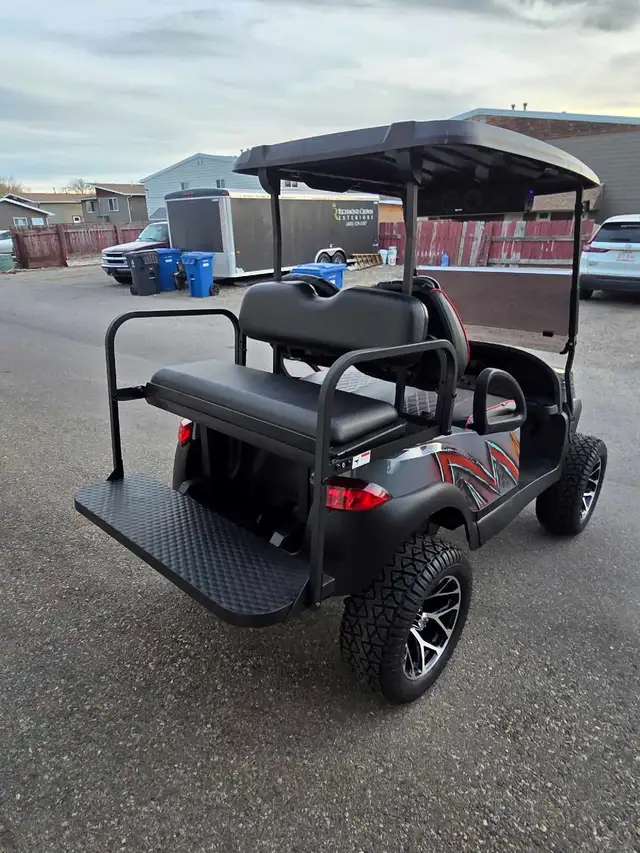 Lifted Club Car Tempo Lithium Golf Cart (With Rear Seat) - Photo 4