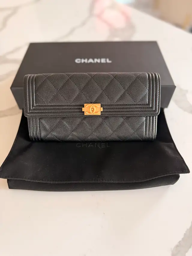 brand new Chanel boy wallet - Photo 2