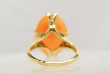 10K OVAL SHELL CAMEO RING - Photo 3