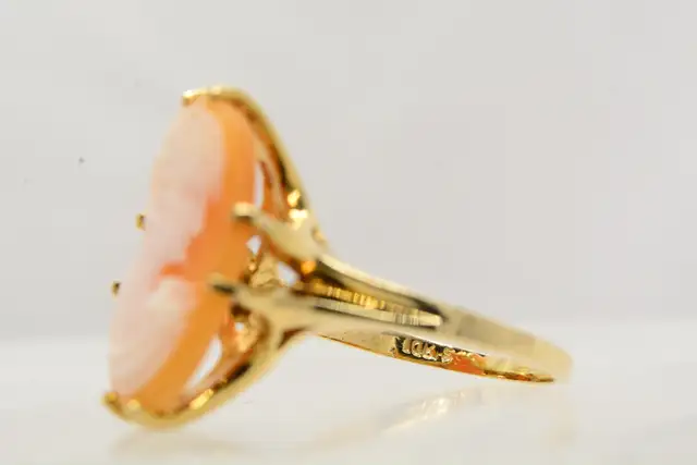 10K OVAL SHELL CAMEO RING - Photo 4