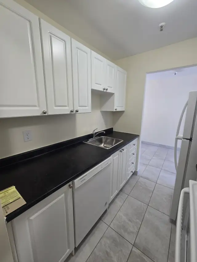 1BR - Unit 102 - Spryfield - Aug 15th - Heat/Water/Pkg Included! - Photo 9