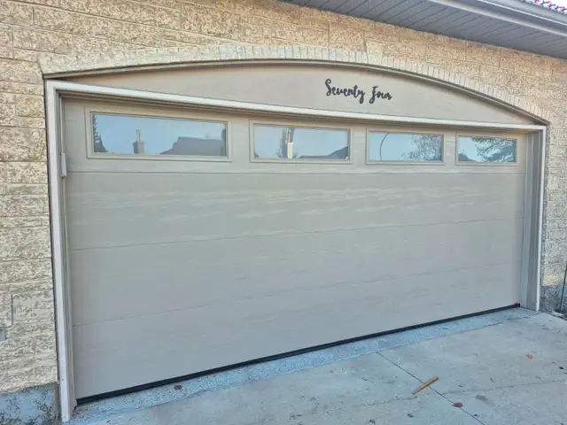 Garage Door Sales and Service 204-996-9600