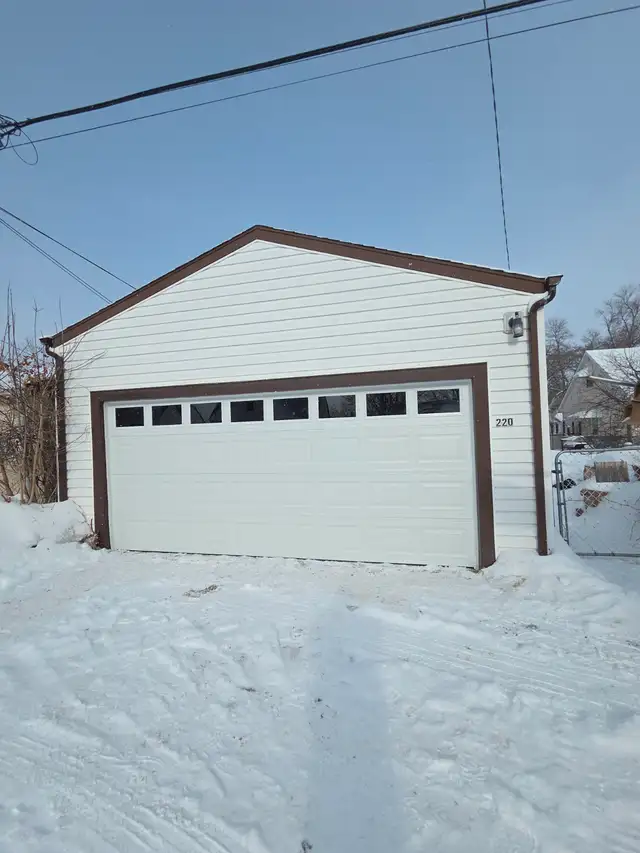 Garage Door Sales and Service 204-996-9600 - Photo 9