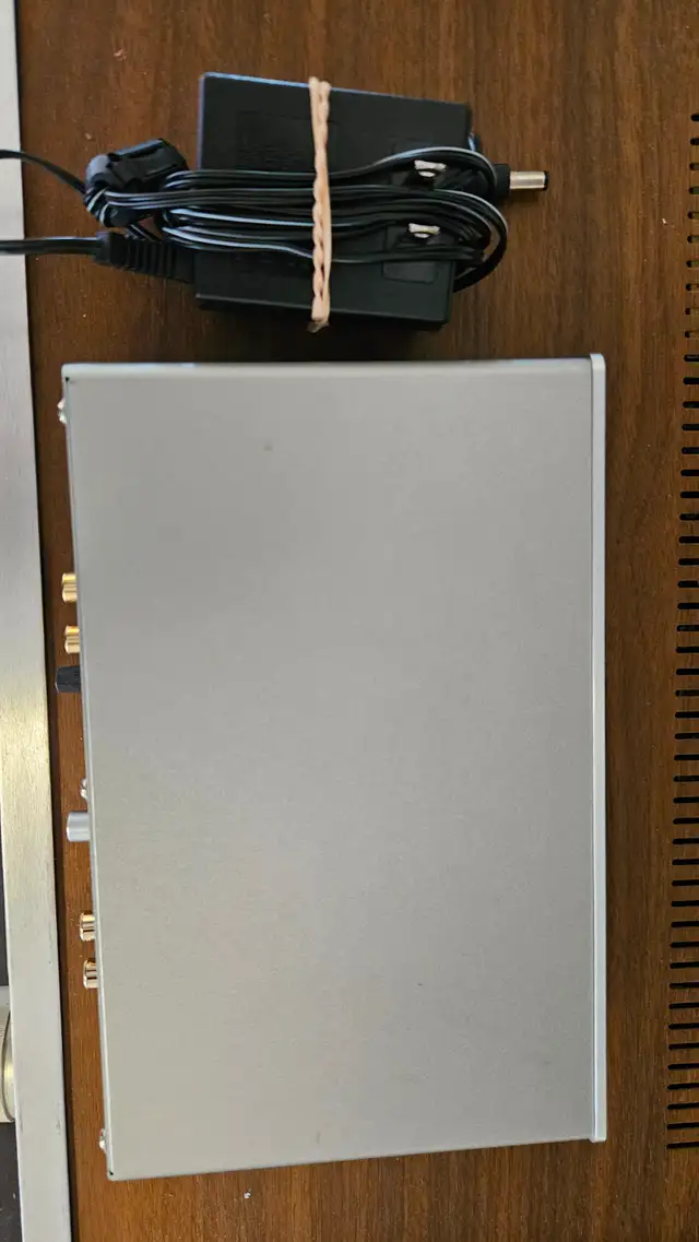 Cambridge Audio CP1 Phono Preamp - Photo 3