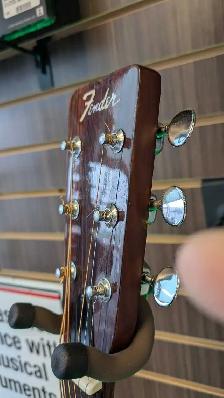 Fender acoustic F-15 with pickup - Photo 3