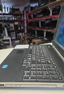 Dell Latitude E5520 i5-2520M 8Go RAM SSD 256Go DVD 15,6po HDMI - Photo 2