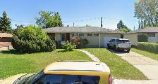 3 Bedroom Main Floor, Large Yard