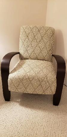 ESTATE SALE QUALITY FINE FURNITURE , BEDROOM SUITS AND MOORE - Photo 3