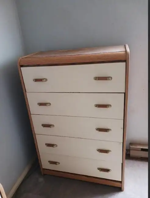 5-Drawer Dresser – Compact Storage Chest with Wood Frame