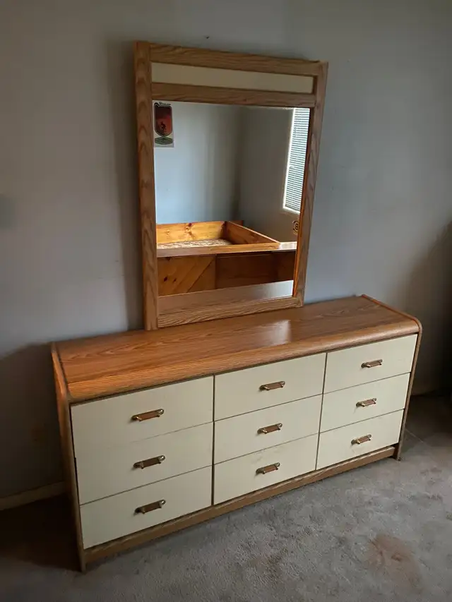 Oak Dresser with Matching Mirror – 9-Drawer Bedroom Storage Set - Photo 2