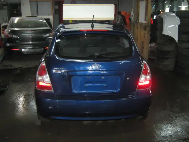 2011 Hyundai Accent GL PETIT BUDGET !! - Photo 7