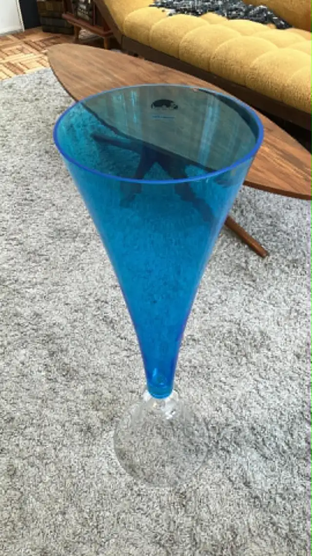 Grand vase en verre HOFLAND tall glass vase - Photo 8