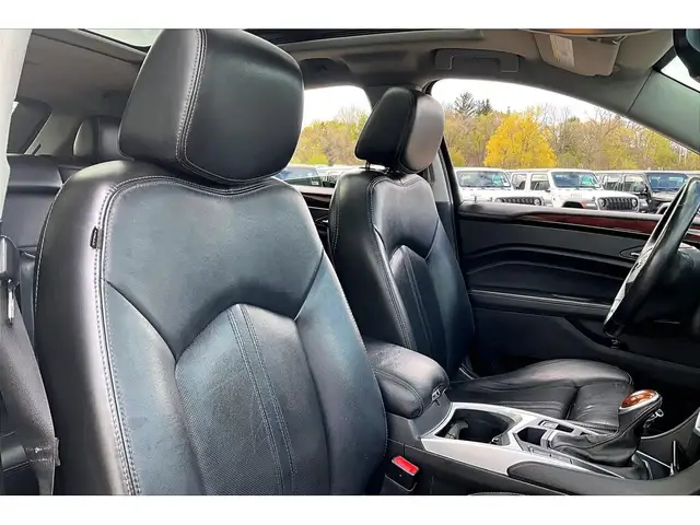 2015 Cadillac SRX Luxury | AS IS | AWD - Photo 7