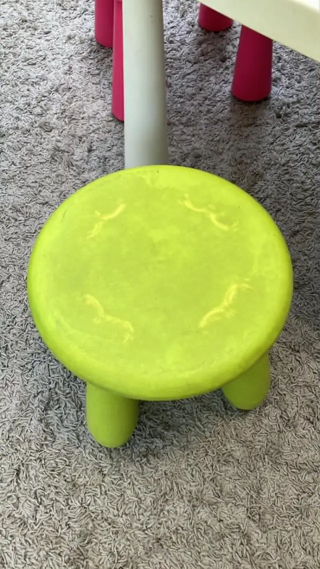 IKEA MAMMUT. Table enfant blanche   chaise   tabouret - Photo 4