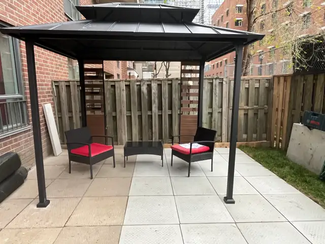 ins Gazebos - Photo 2