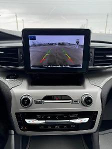 2022 Ford Explorer XLT - Photo 10